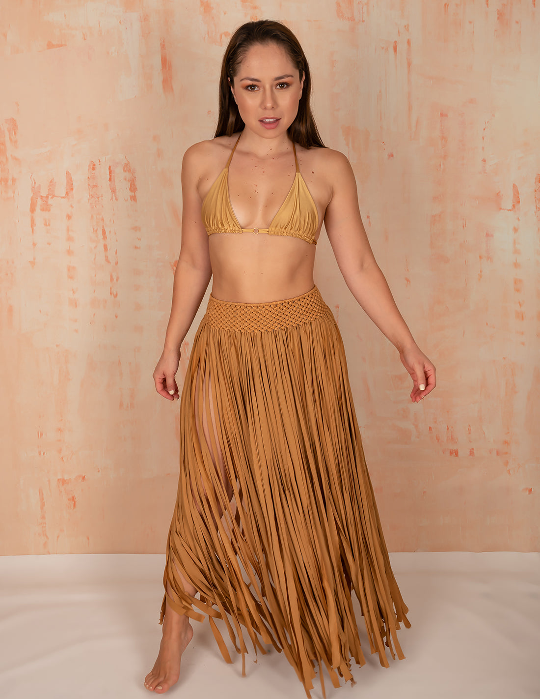Flow Skirt Golden. Hand-Dyed Beach Skirt With Hand Woven Macramé In Golden. Entreaguas