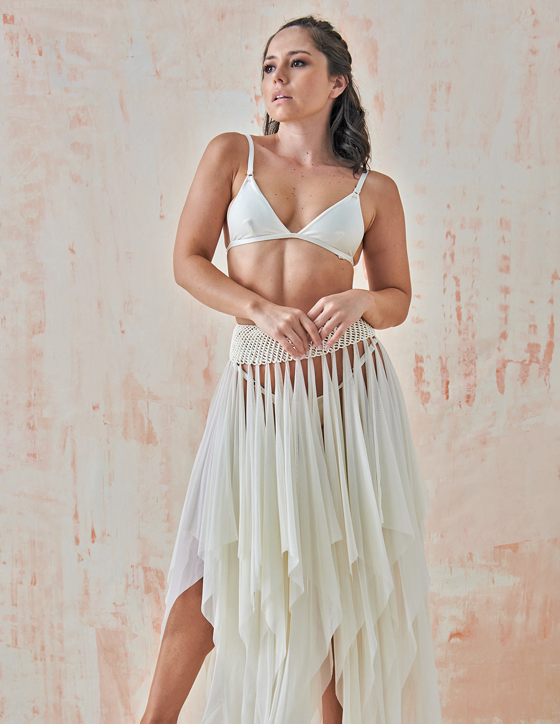 Remnant Skirt Ivory. Beach Skirt With Hand Woven Macramé In Ivory. Entreaguas