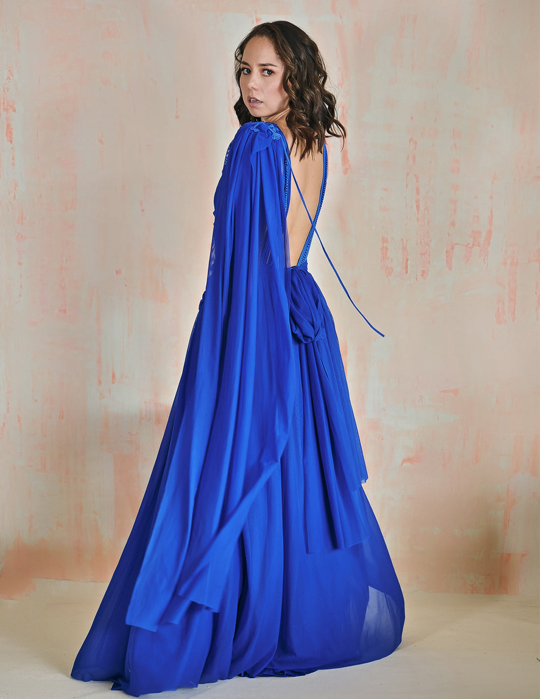 Copérnico Dress King Blue. Hand-Dyed Dress With Hand Woven Macramé In King Blue. Entreaguas