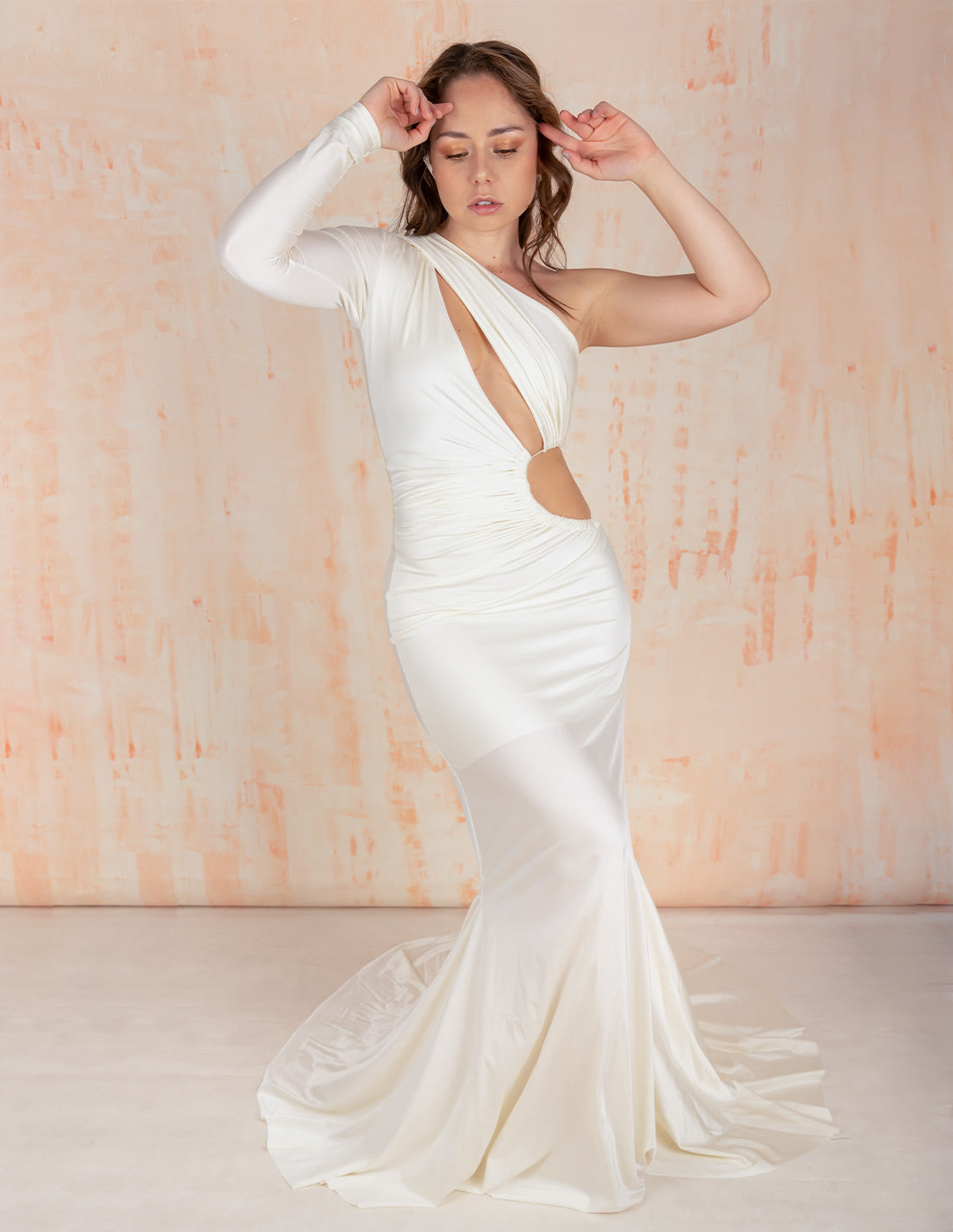 Aphrodite Dress Ivory. Dress In Ivory. Entreaguas