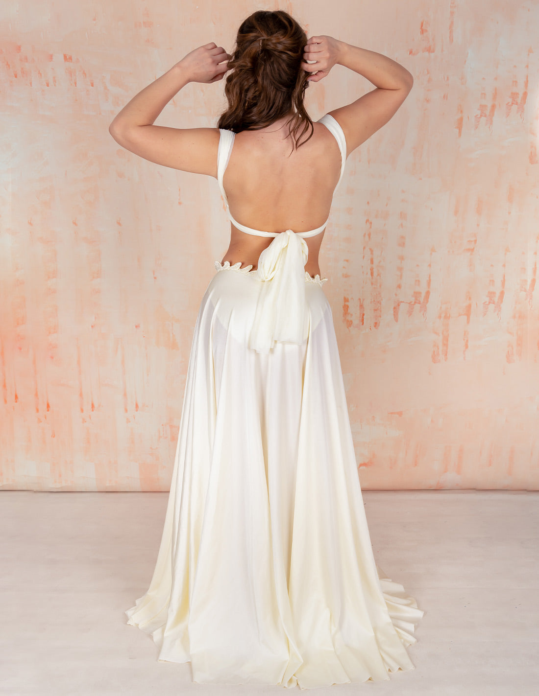 Wings Glow Dress Ivory. Dress With Hand Woven Macramé In Ivory. Entreaguas