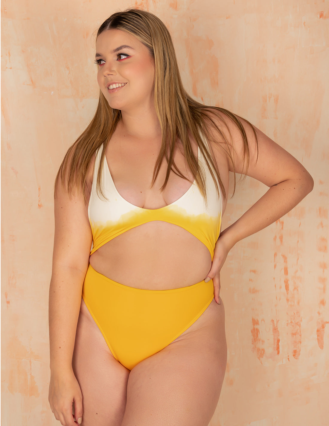 Mirror One-Piece Ivory + Yellow + Gold Yellow. Hand-Dyed One-Piece Swimsuit With Hand Woven Macramé In Ivory + Yellow + Gold Yellow. Entreaguas